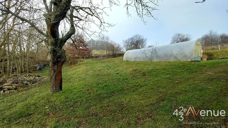 Maison - 375 m² - 10 pièces