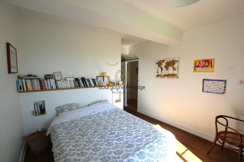 Propriété - 292 m² - 11 pièces