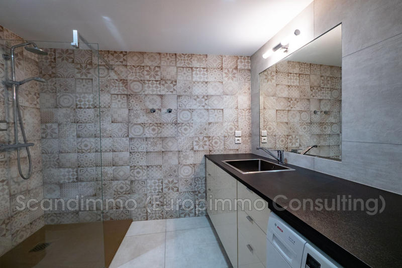 Maison - 161 m² - 7 pièces