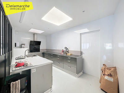 Maison - 178 m² - 7 pièces