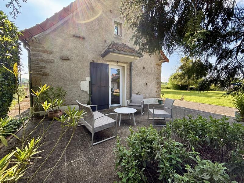 Maison - 105 m² - 4 pièces