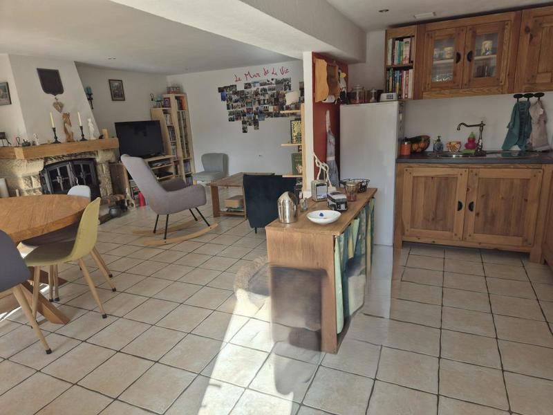 Maison - 97 m² - 4 pièces
