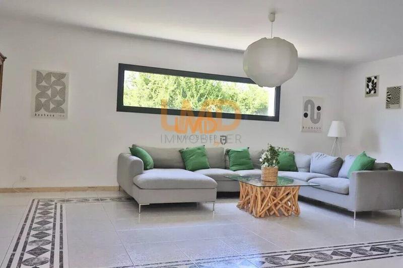 Maison d'architecte - 280 m² - 7 pièces