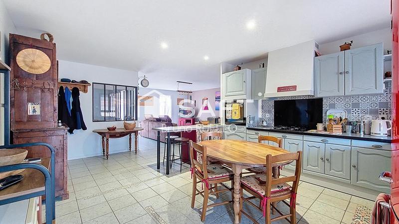 Maison - 84 m² - 4 pièces