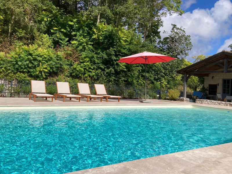 Maison - 140 m² - 7 pièces