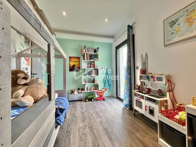 Maison - 185 m² - 6 pièces