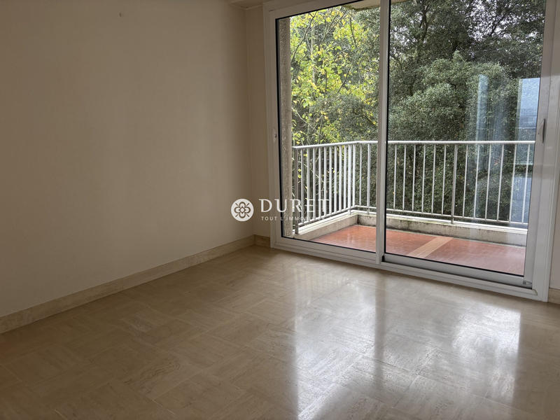 Appartement - 96 m² - 4 pièces