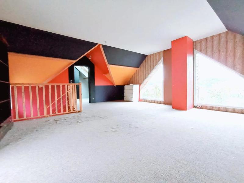 Maison - 170 m² - 7 pièces