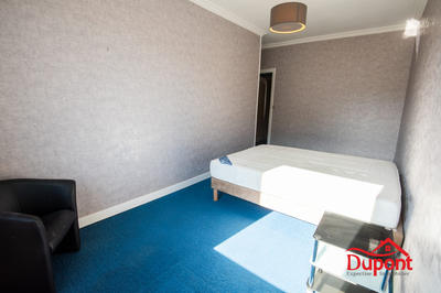 Maison - 285 m² - 8 pièces