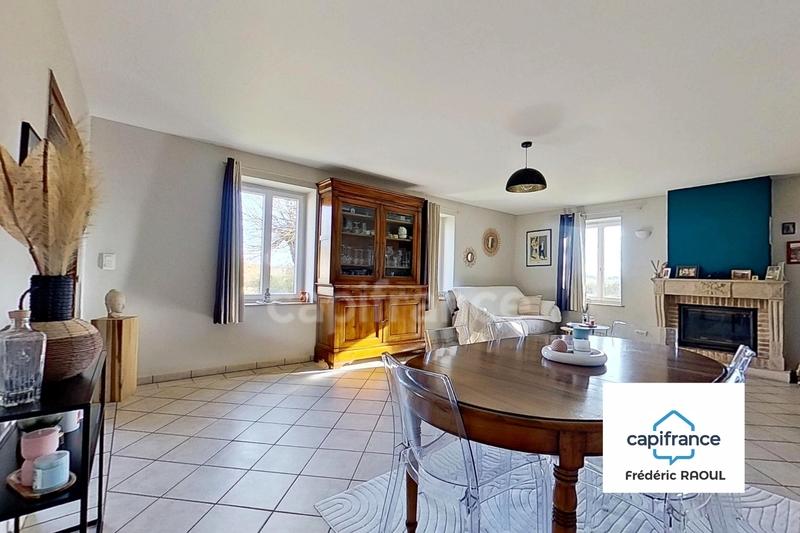Maison - 187 m² - 8 pièces