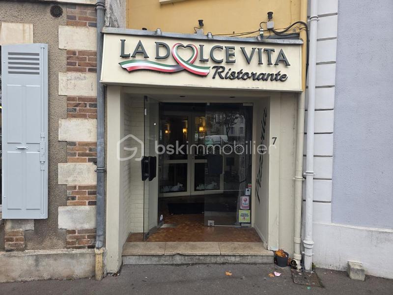 Local commercial - 154 m² - 3 pièces