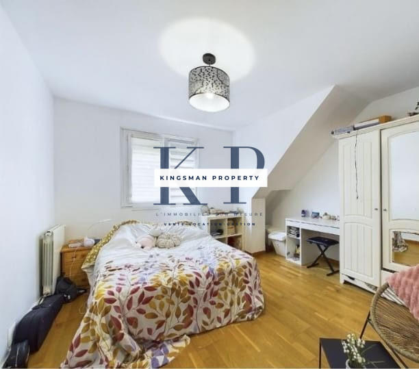 Maison - 130 m² - 6 pièces