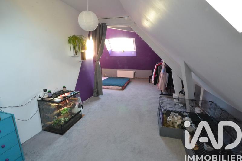 Maison - 200 m² - 9 pièces