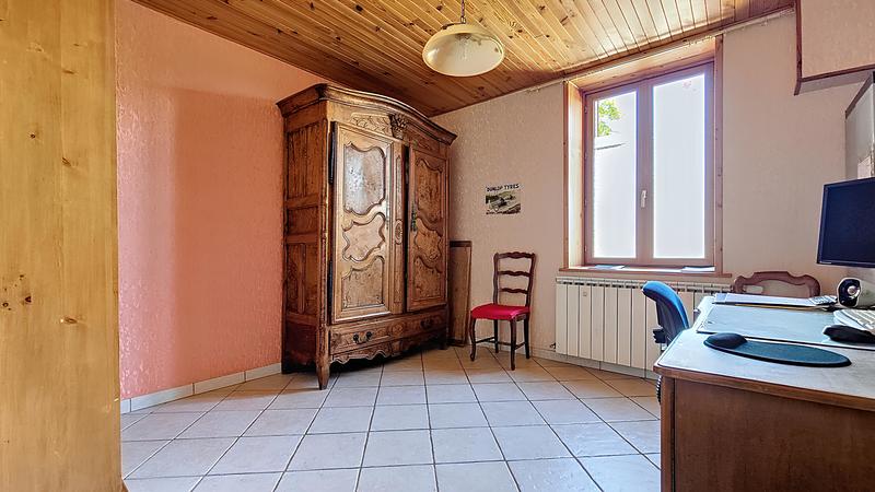 Villa - 137 m² - 5 pièces