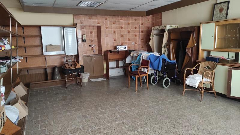 Maison - 242 m² - 8 pièces