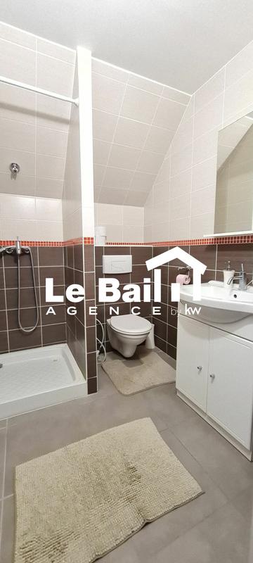 Maison - 228 m² - 8 pièces