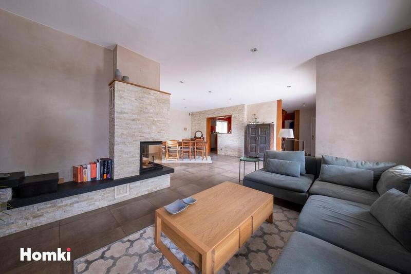 Maison - 157 m² - 6 pièces