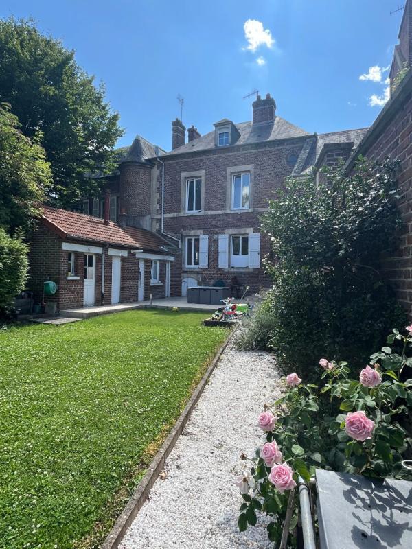 Maison - 155 m² - 6 pièces