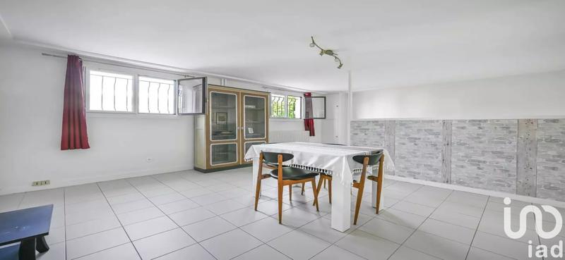 Maison - 200 m² - 7 pièces