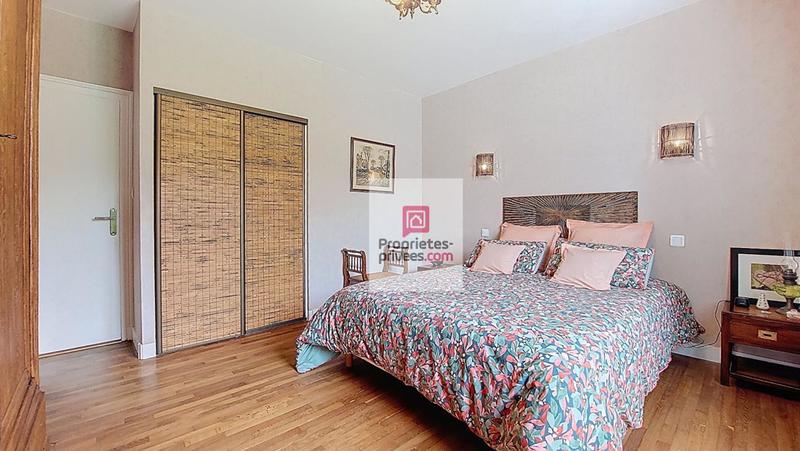 Maison - 137 m² - 5 pièces