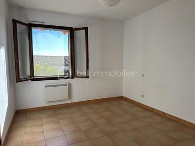 Maison traditionnelle - 155 m² - 7 pièces