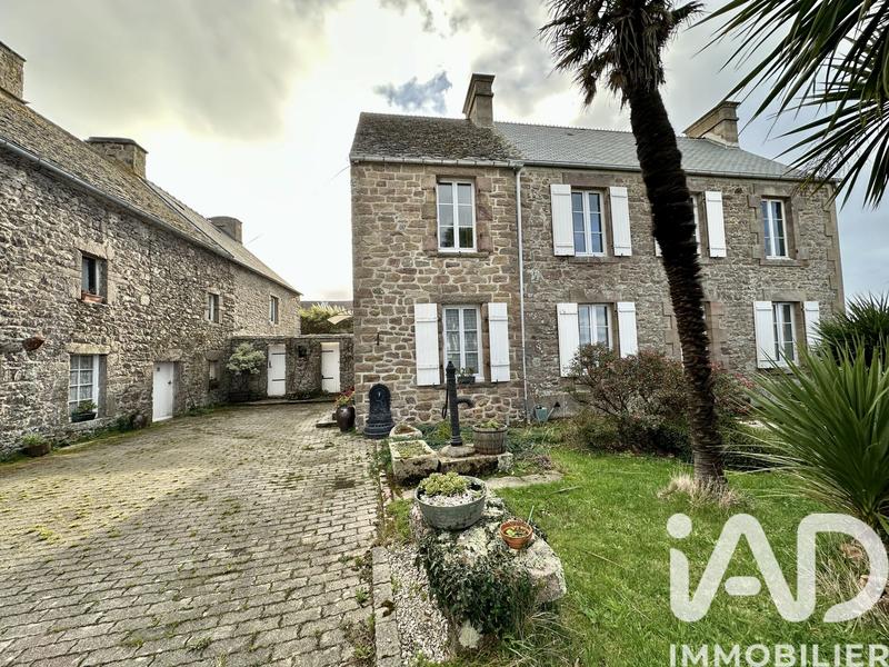 Maison - 200 m² - 9 pièces