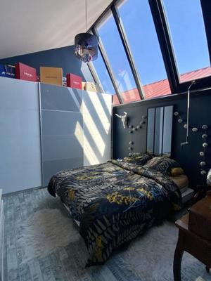 Loft - 140 m² - 4 pièces