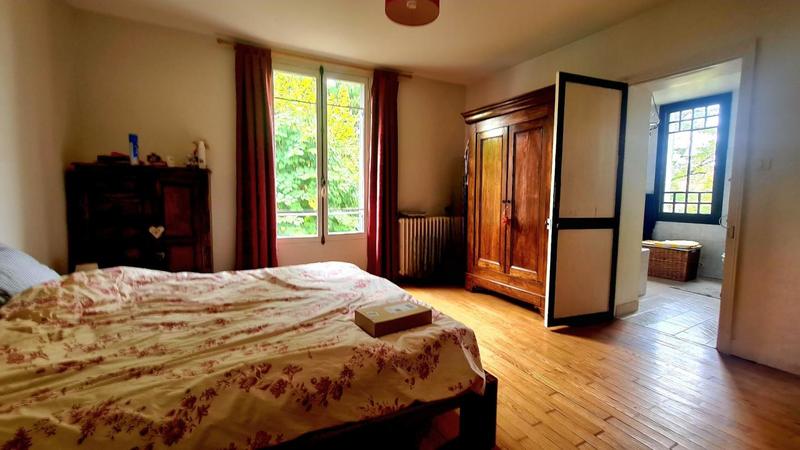 Maison bourgeoise - 269 m² - 19 pièces