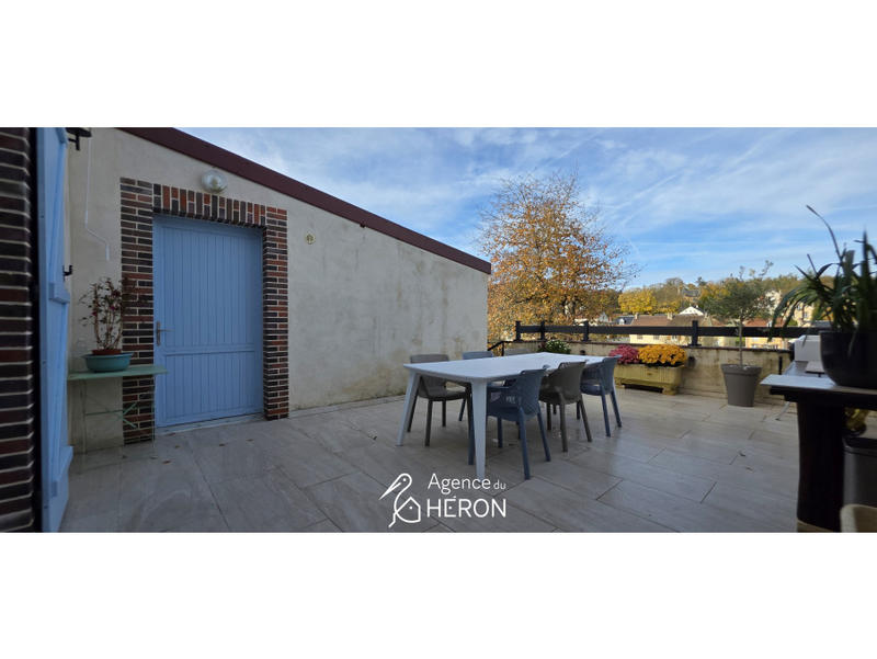 Maison - 134 m² - 6 pièces