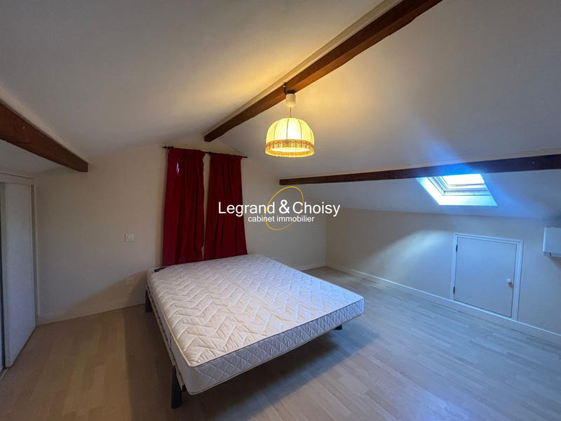 Maison - 200 m² - 8 pièces