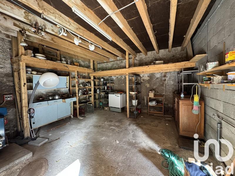 Maison - 200 m² - 12 pièces