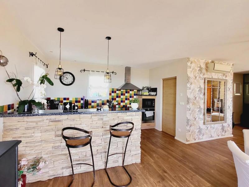 Propriété - 224 m² - 8 pièces