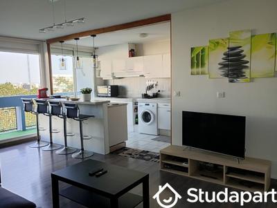 Chambre - 14 m² - 1 pièce