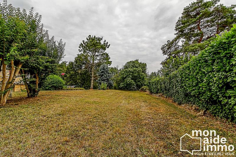 Maison - 244 m² - 8 pièces