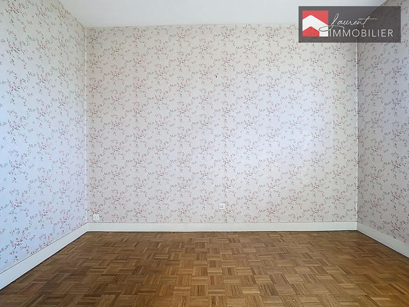 Maison - 98 m² - 4 pièces