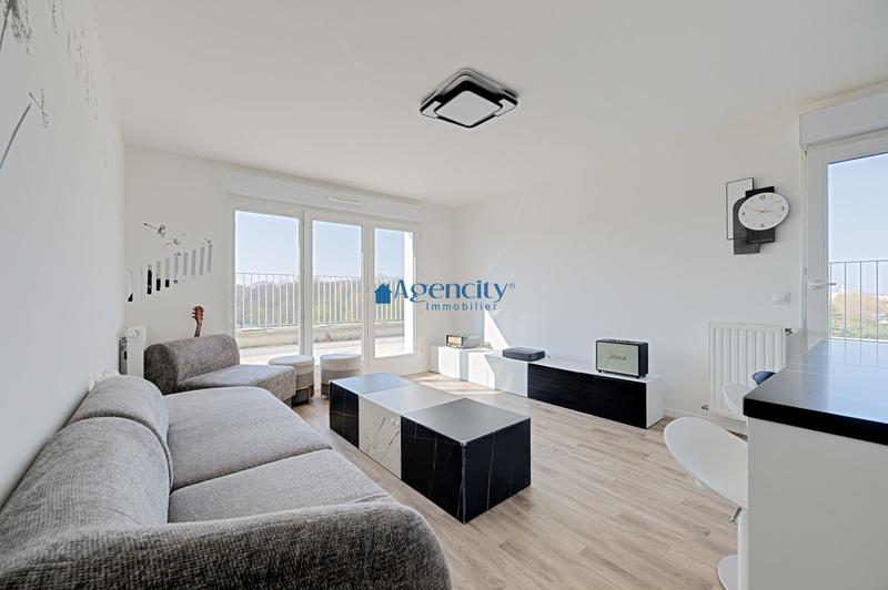 Appartement - 75 m² - 4 pièces