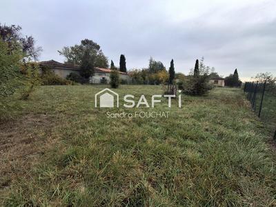 Terrain - 1 050 m²