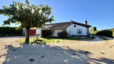 Maison - 208 m² - 7 pièces