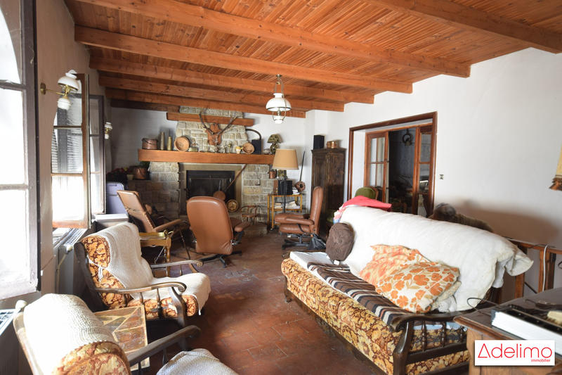 Mas - 260 m² - 20 pièces