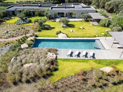 Villa - 370 m² - 7 pièces