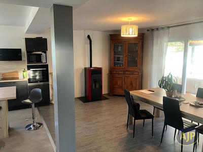 Maison - 120 m² - 7 pièces