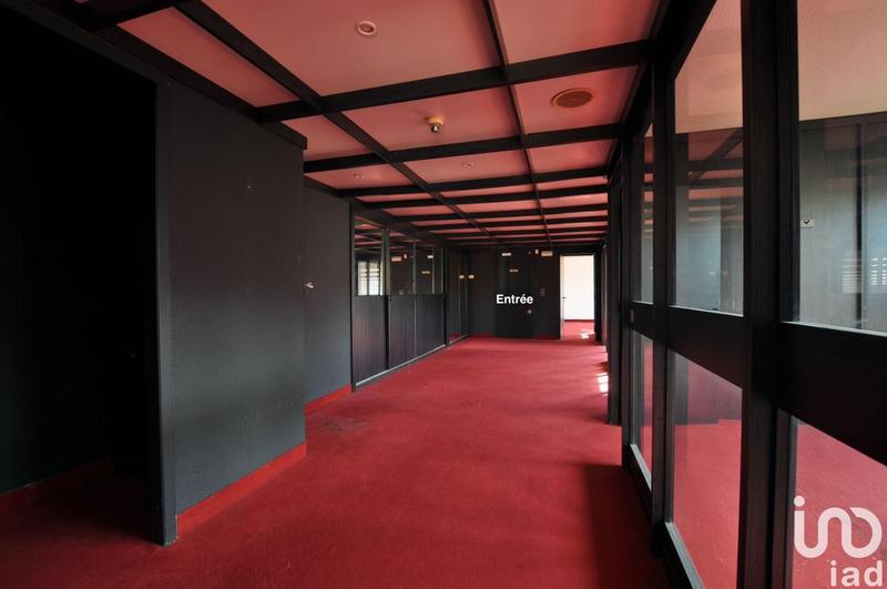 Local commercial - 115 m²