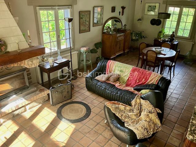 Maison - 169 m² - 8 pièces