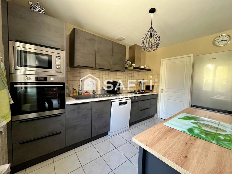 Maison - 85 m² - 4 pièces