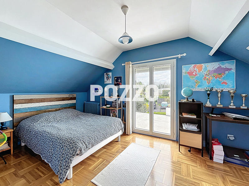 Maison - 166 m² - 6 pièces