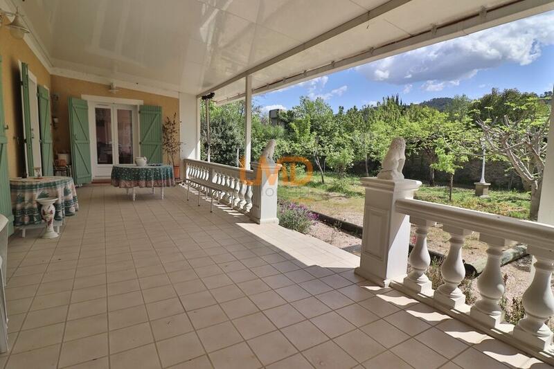 Maison - 142 m² - 4 pièces