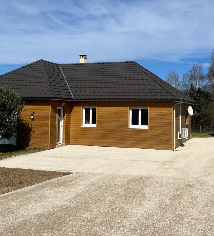 Maison - 90 m² - 4 pièces