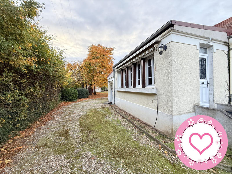 Maison - 104 m² - 4 pièces