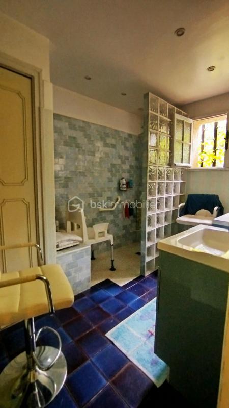 Maison - 190 m² - 4 pièces