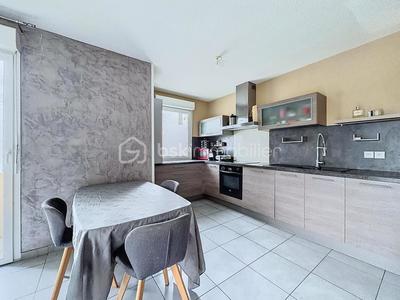 Appartement - 81 m² - 4 pièces